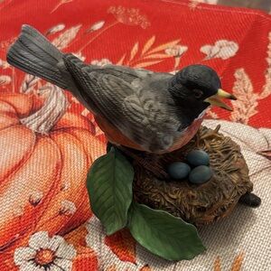 Lenox Red Robin with Nest Figurine